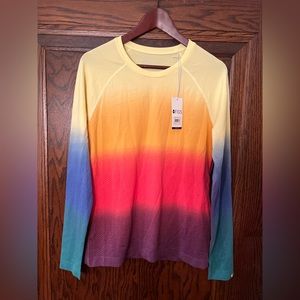 NWT Figs Women's Ombre Rainbow Pride Salta -
Seamless Longsleeve Underscrub XL